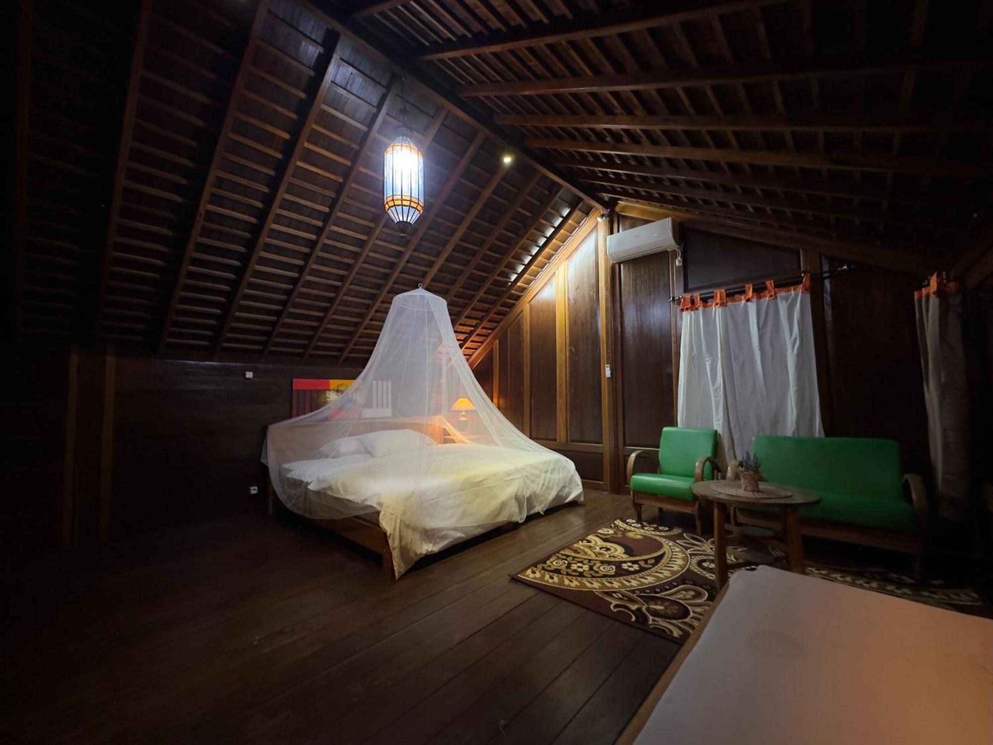 Munduk Tjeraki House Guest House ภายนอก รูปภาพ